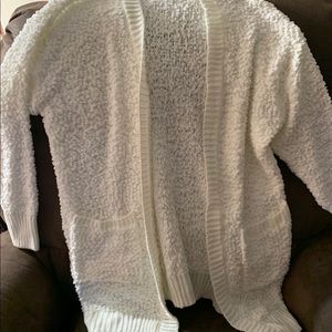 Zenana White Popcorn Cardigan BNWOT